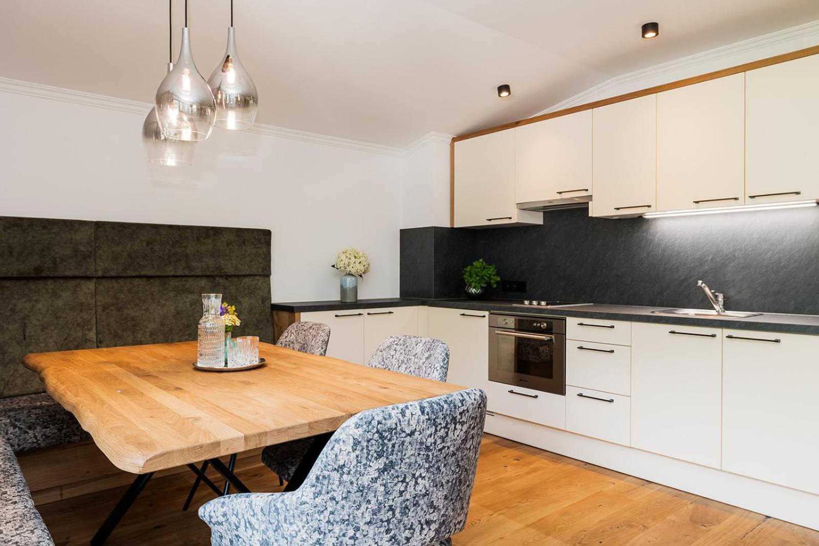 Two-Bedroom Apartment,1602975098:JPEG