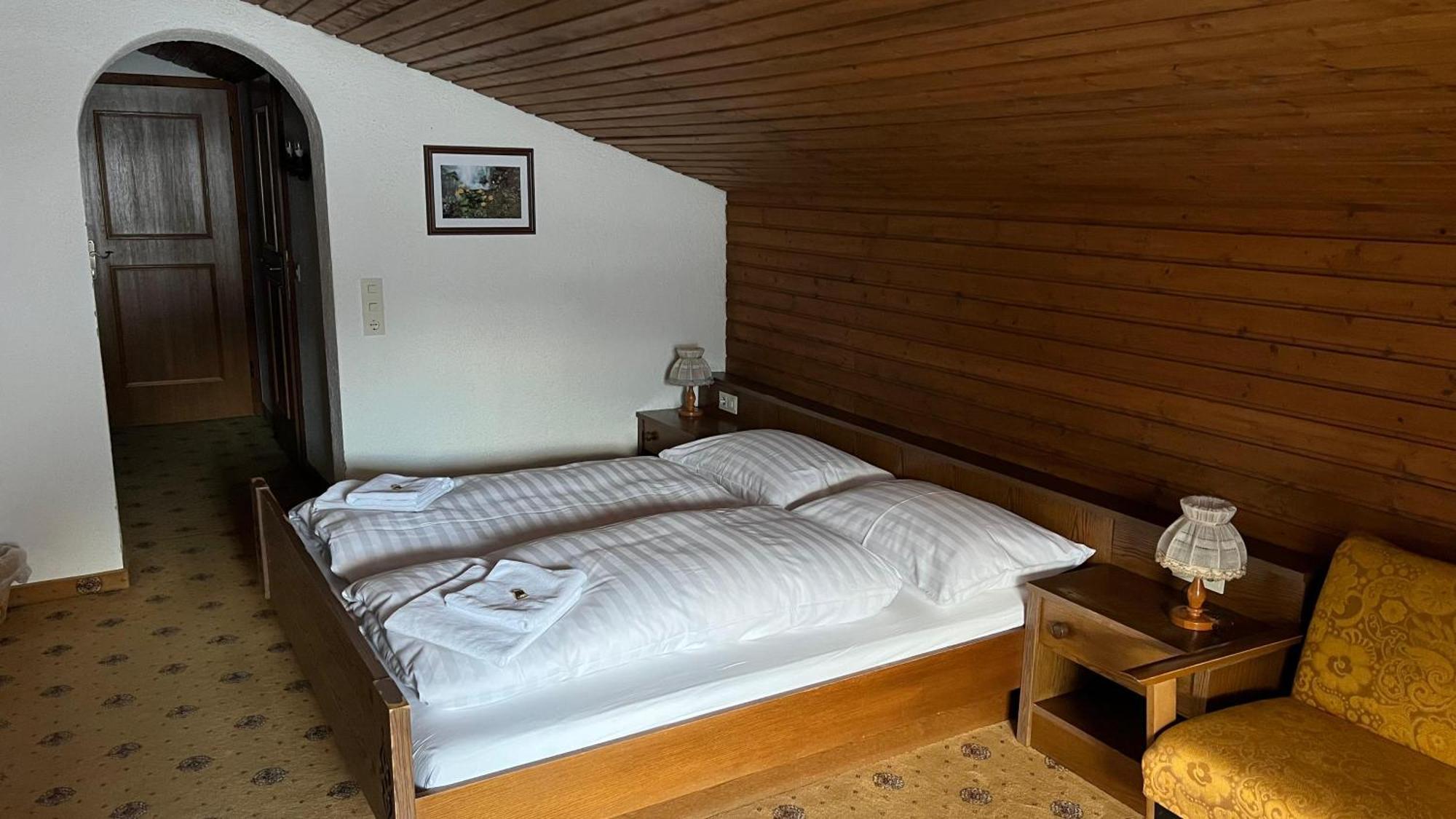 Double Room Private Bathroom